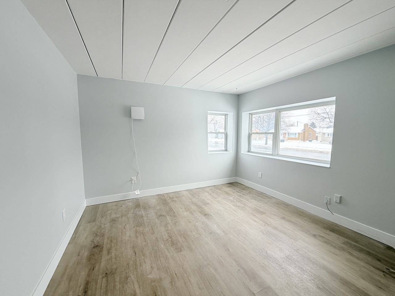 301 Indian Rd S #7 - Photo 2 of 14