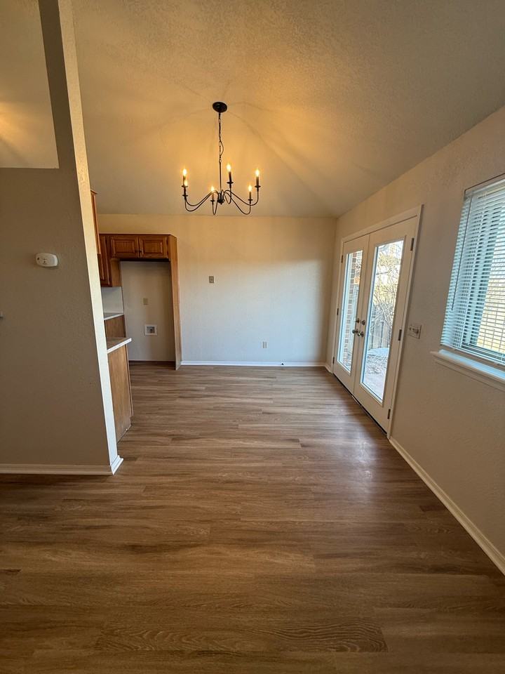 8232 Wilshire Ridge Dr #1 - Photo 5 of 20