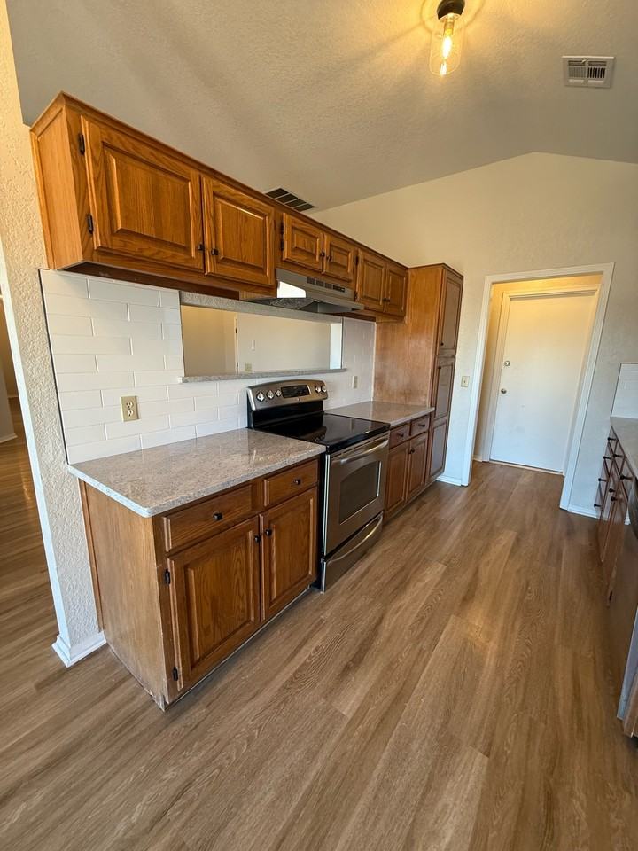 8232 Wilshire Ridge Dr #1 - Photo 7 of 20