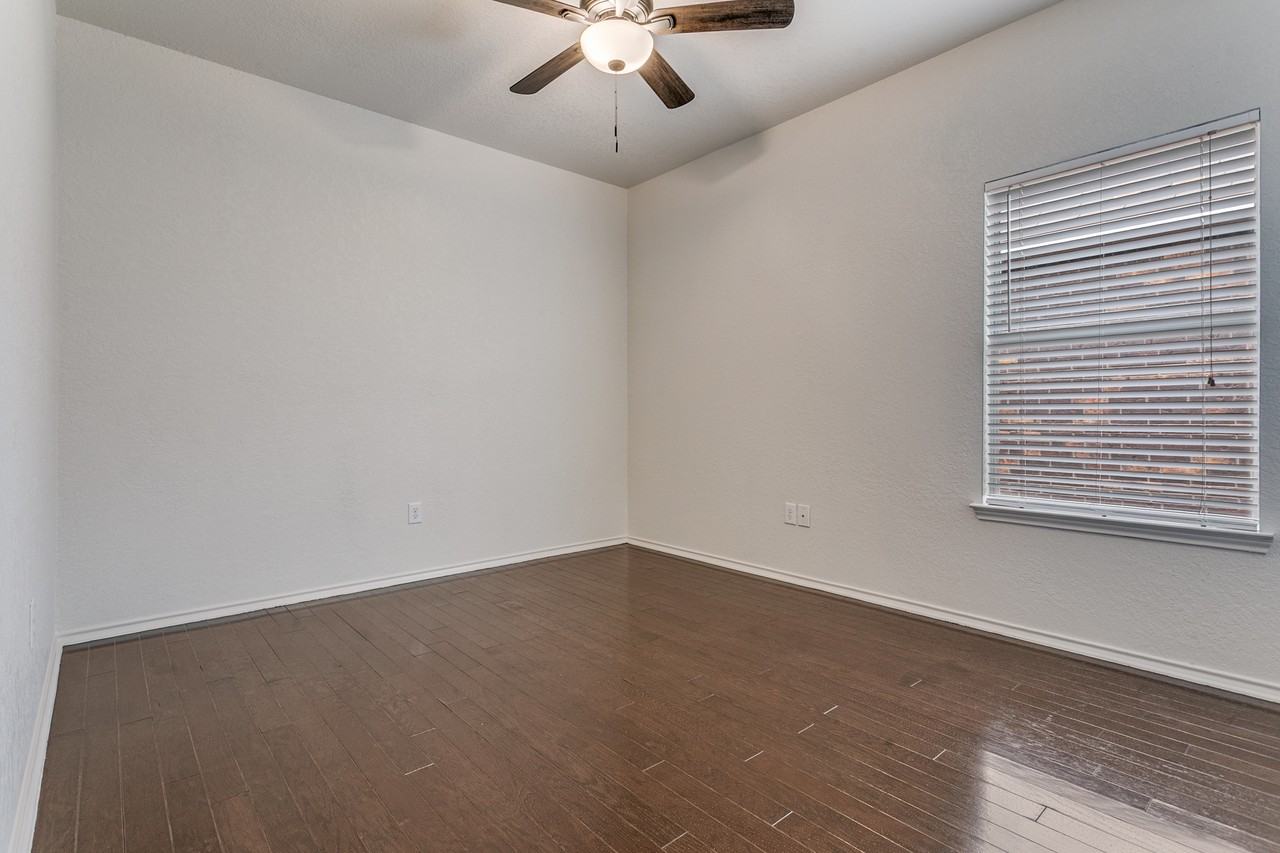 8827 Appaloosa Pass #1 - Photo 7 of 25