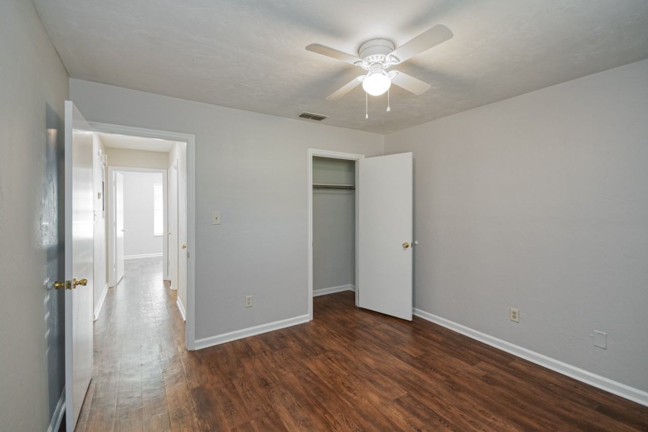 1340 Cherry St #6 - Photo 5 of 23