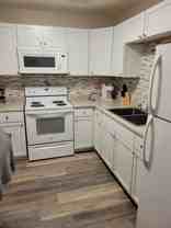 933 Barland StreetApartment 5 #5 - Photo 1 of 1