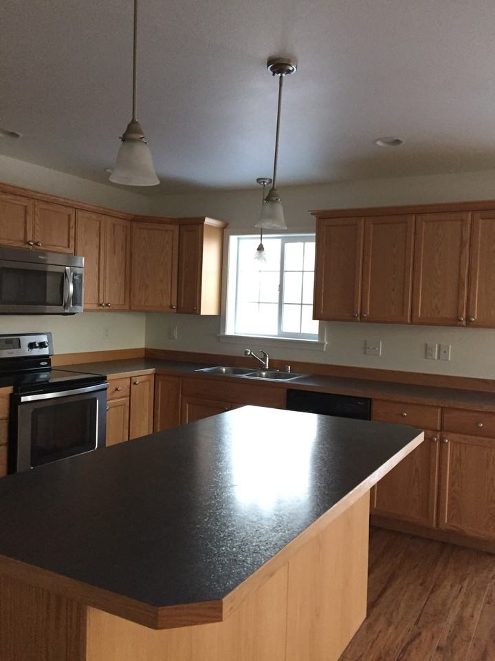 6701 W Sunset Ave #6701 - Photo 4 of 10