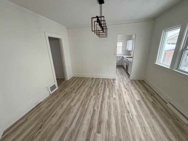 1122 Milton St #1 - Photo 3 of 21