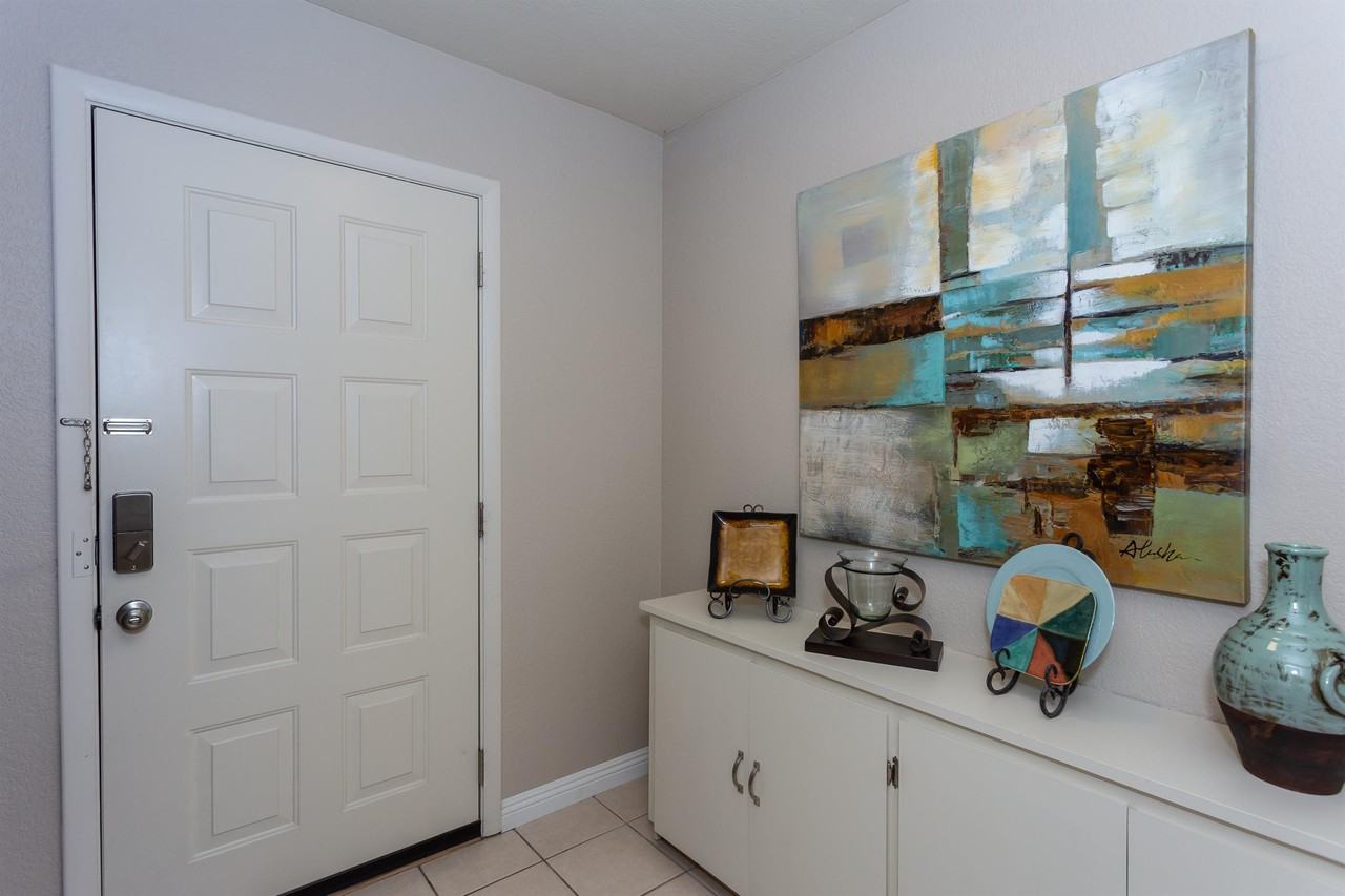 3090 Peaks View Ln Unit 10d #10D - Photo 4 of 18