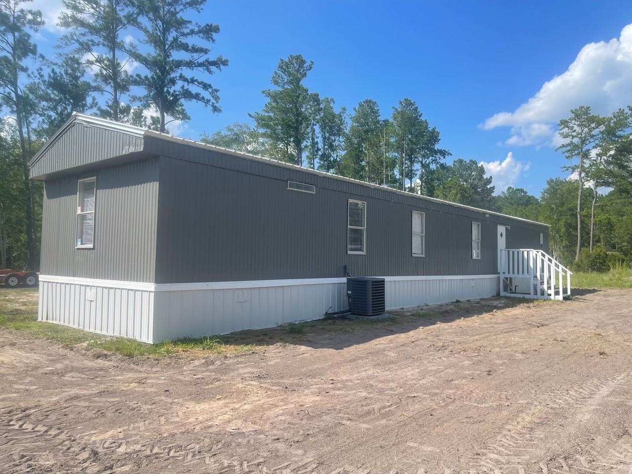 522 Shirley Dr #522 - Photo 2 of 10