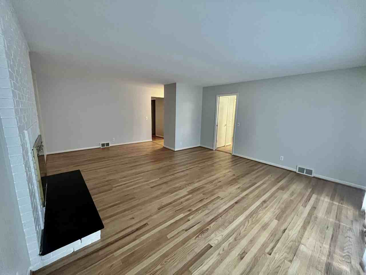 6901 Woodbank Dr #1 - Photo 7 of 25