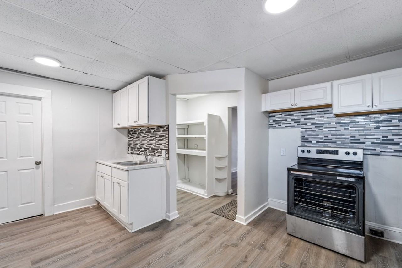 685 State St - Photo 5 of 12