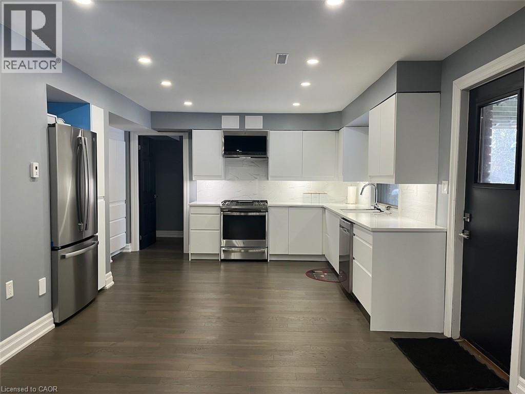 55 Templer Dr #1 - Photo 4 of 8