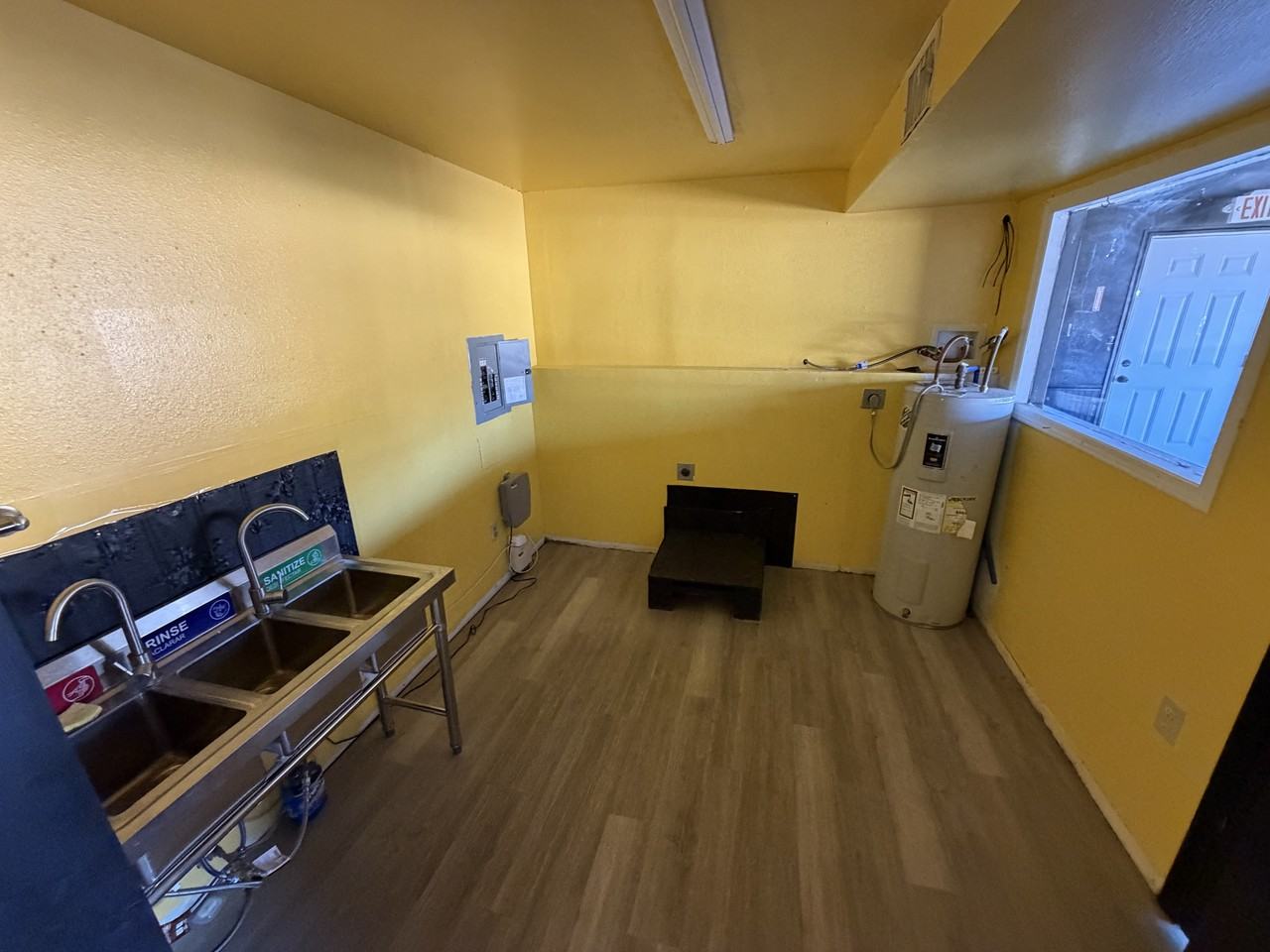 2105 N Broadway St #1 - Photo 7 of 14