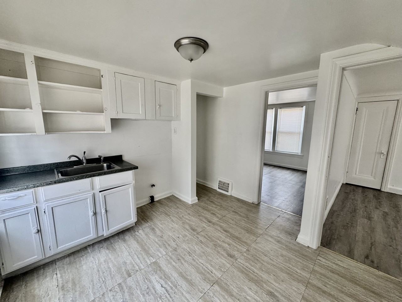 15030 Rossini Dr #1 - Photo 4 of 13