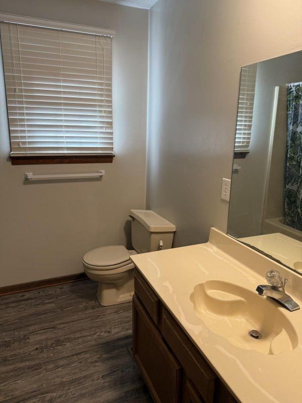 2309 Woodmont Dr #1 - Photo 5 of 8