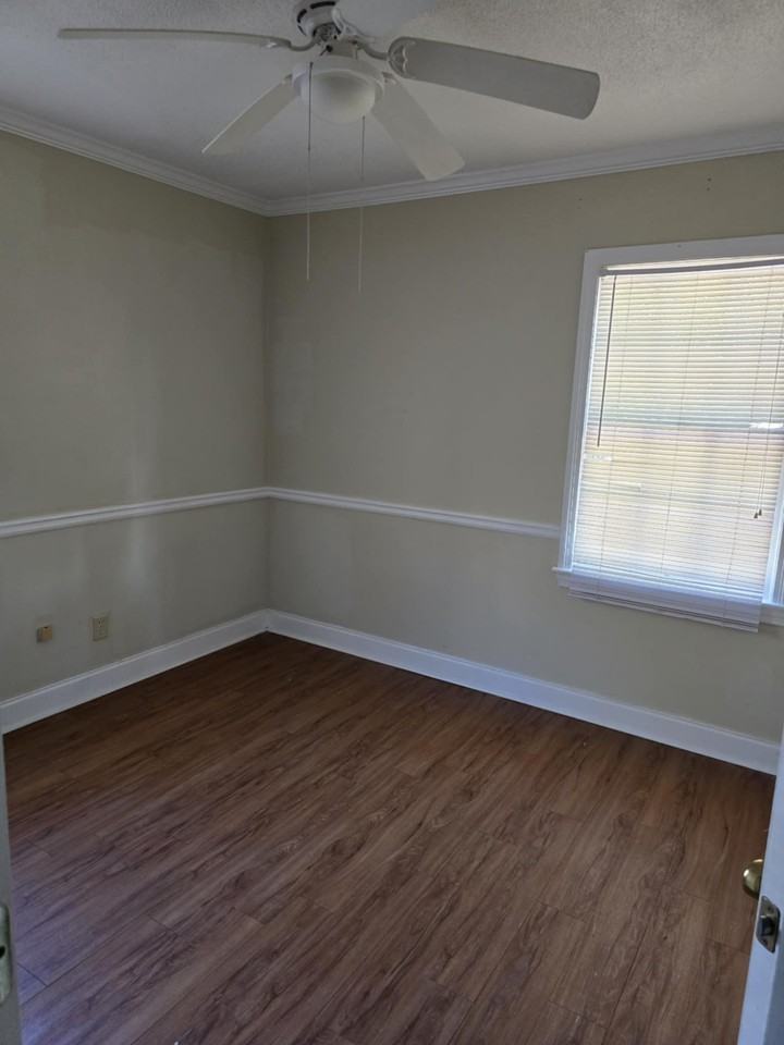 836 Northside Dr E #1 - Photo 6 of 8