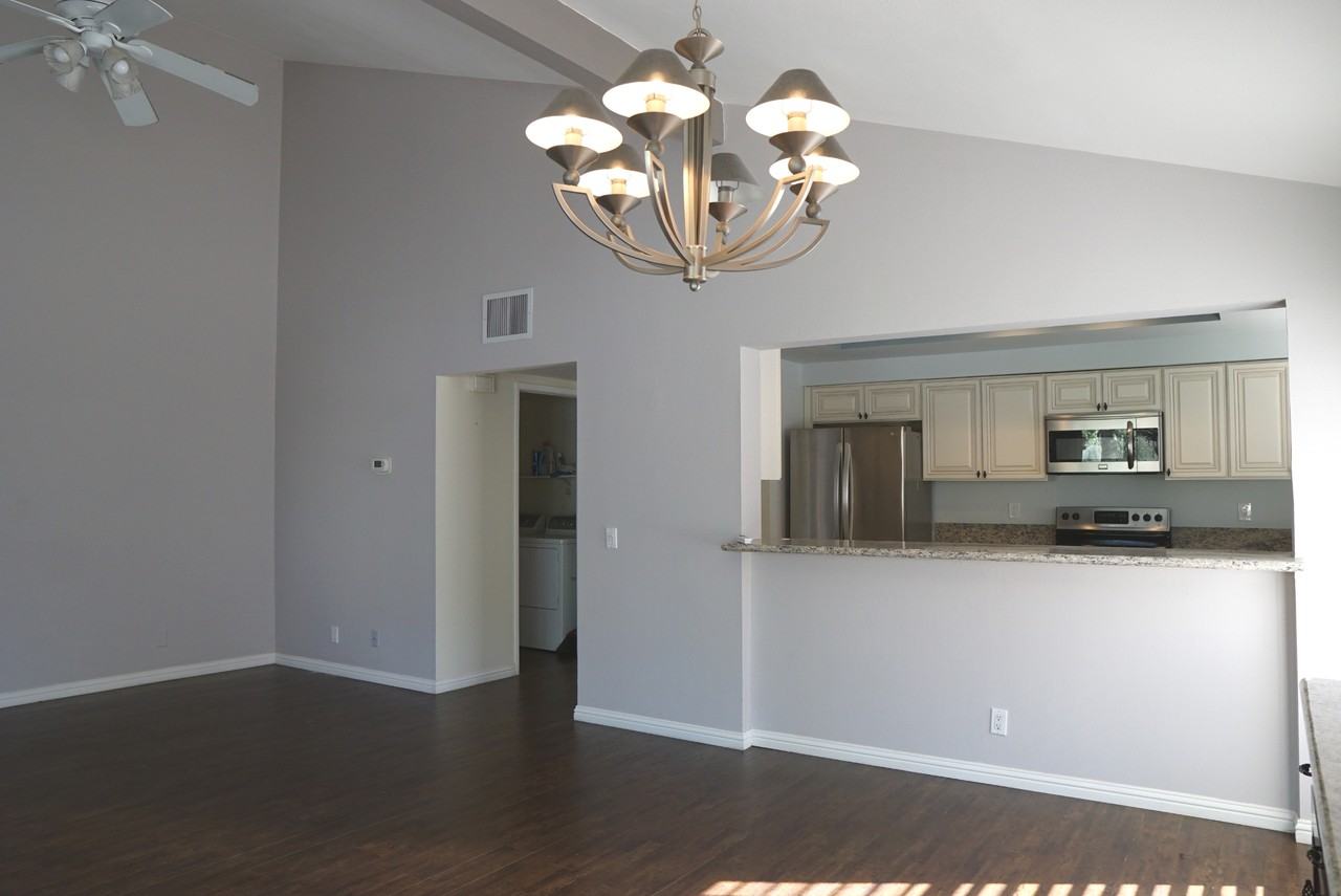 35106 Mission Hills Dr #1 - Photo 6 of 24