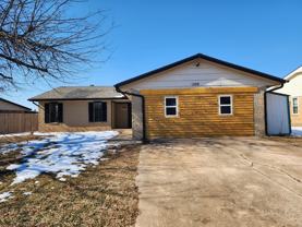 1109 S Bouziden Dr #1 - Photo 1 of 1