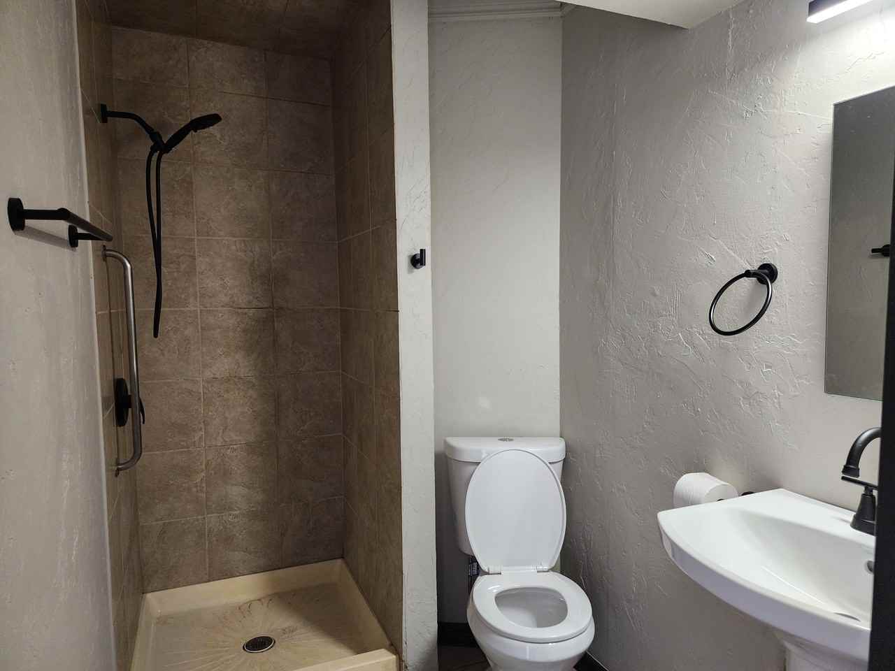 1310 Keystone Ln #1 - Photo 5 of 19