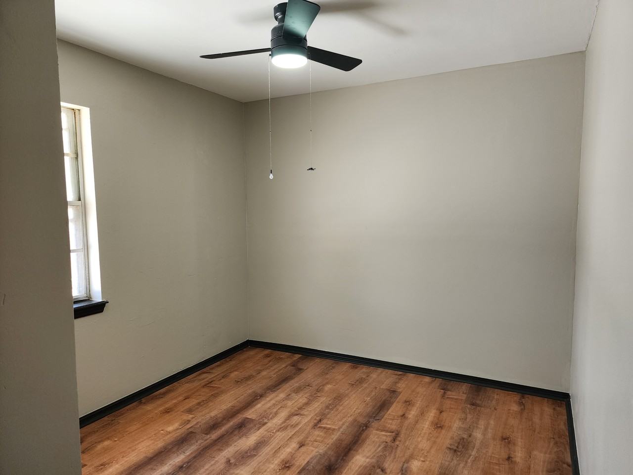 1310 Keystone Ln #1 - Photo 6 of 19