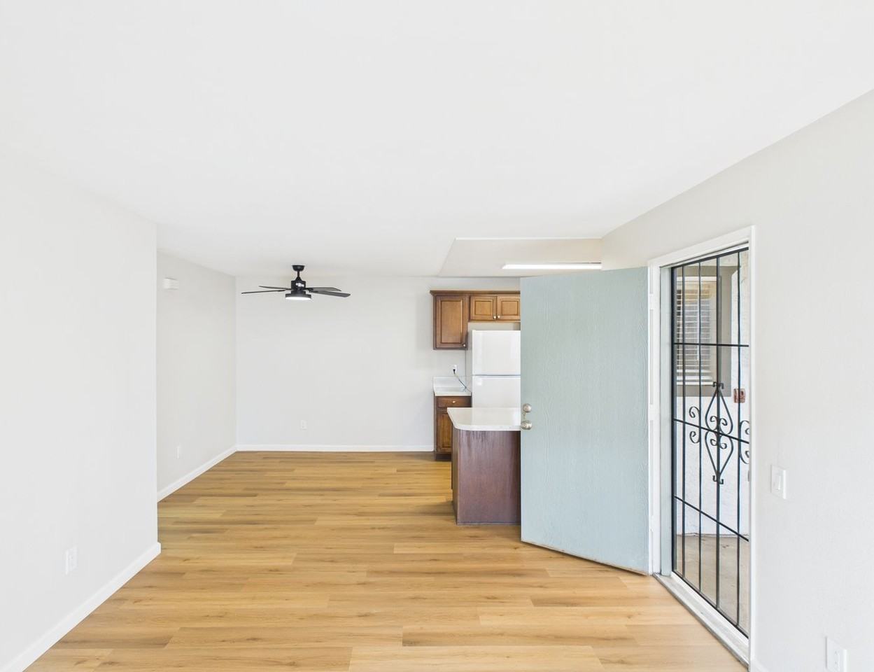 Campo Verde - Photo 7 of 50