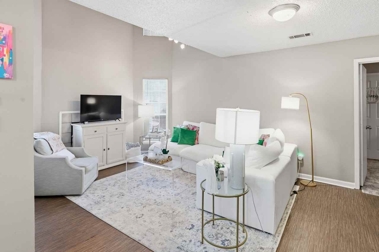 626 Shug Jordan Pkwy #163AB - Photo 7 of 10