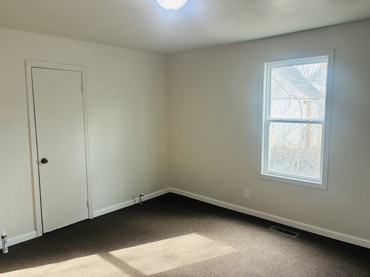 508 Riley St #1 - Photo 3 of 14