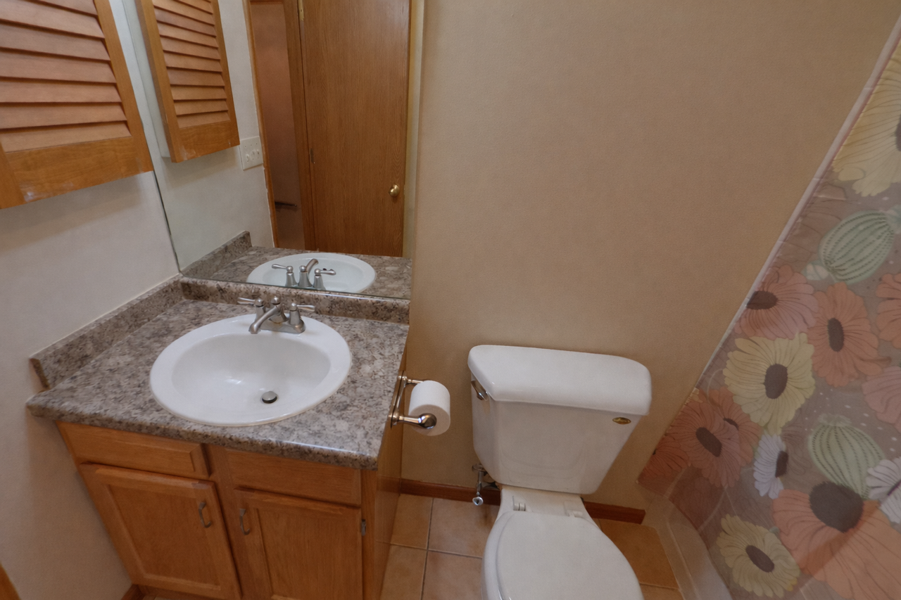 2178 Kestral Blvd - Photo 7 of 18