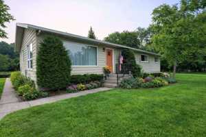 featured image of 1200 Cedar St