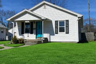 2220 Charles St - Photo 1 of 1