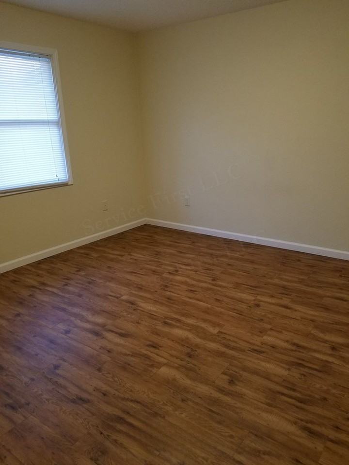 Dexter Grant Apartments - Photo 4 of 15