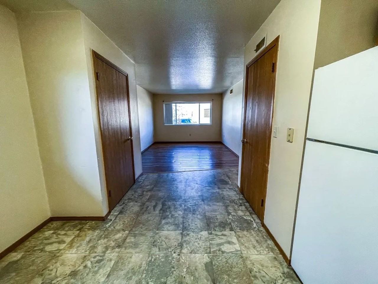 815 S Dousman St - Photo 7 of 14