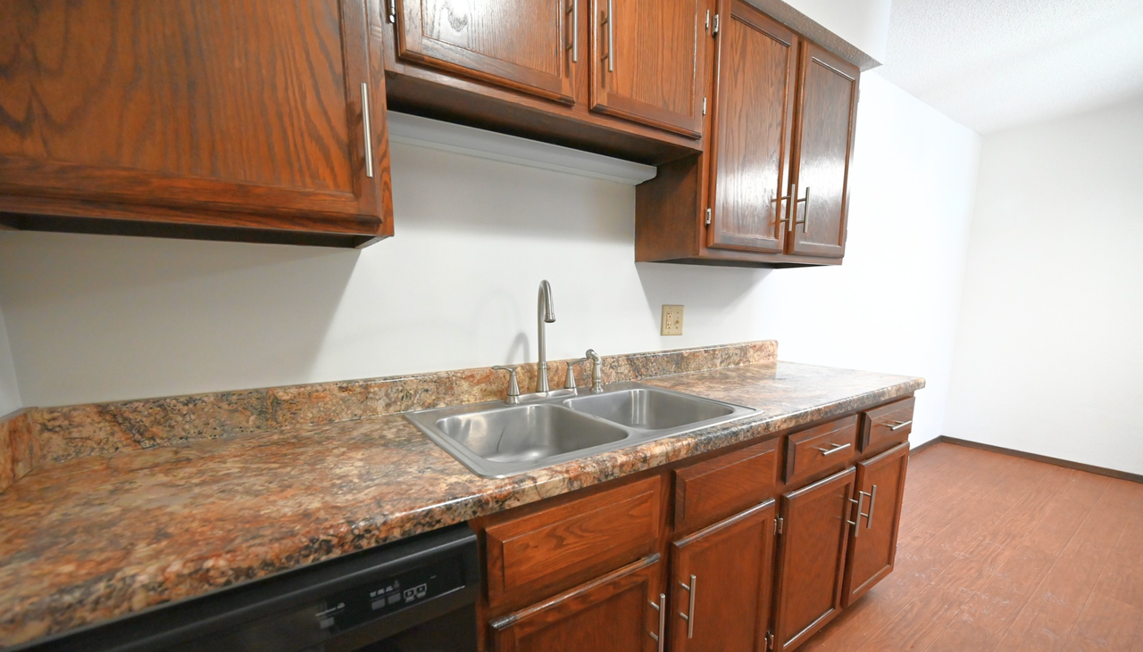 Hawkeye Apartments - Photo 3 of 19