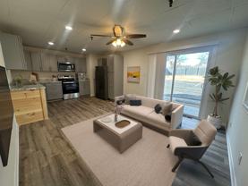 1725 Henry Ave - Photo 1 of 1