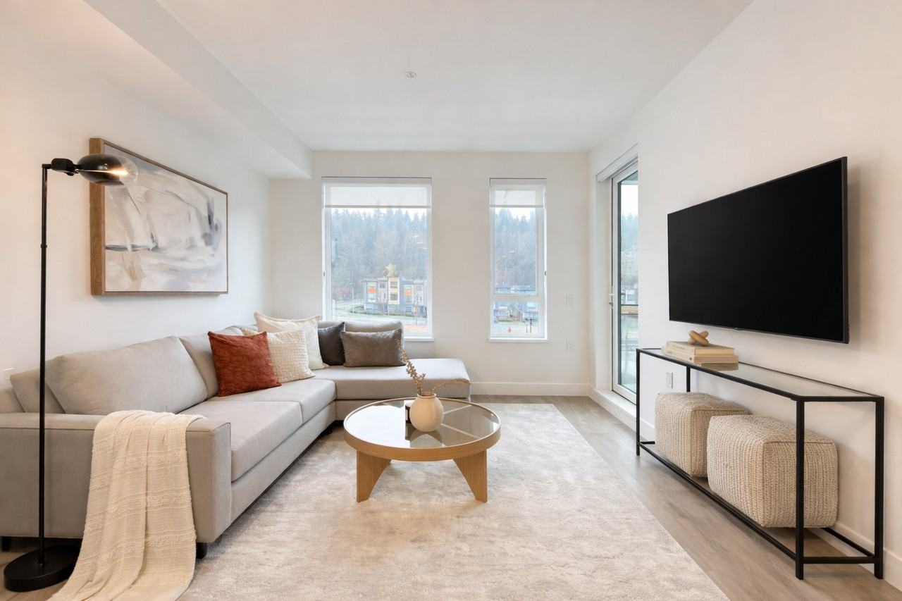 Chroma - Photo 2 of 22