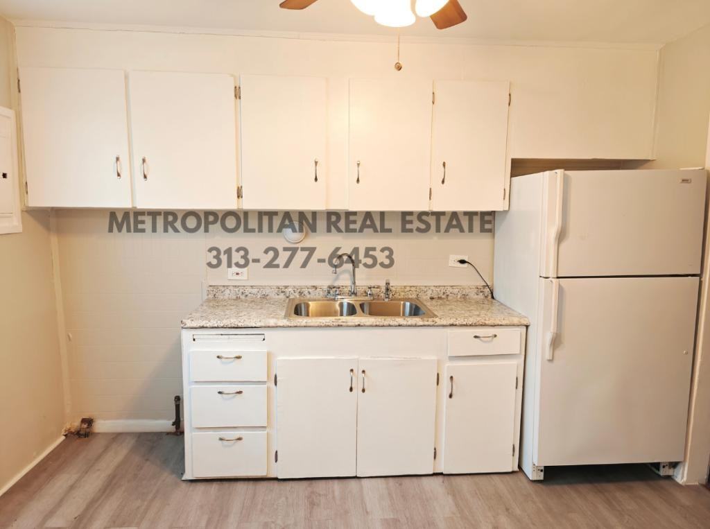 31820 Bay Ct - Photo 4 of 10