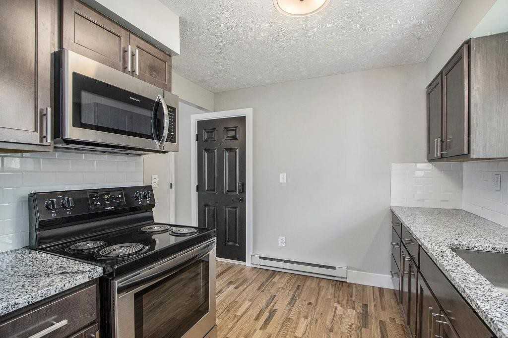 2408 Texel Dr - Photo 5 of 16