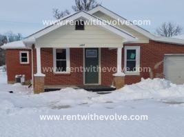 featured image of 1992 W County Road 100 S