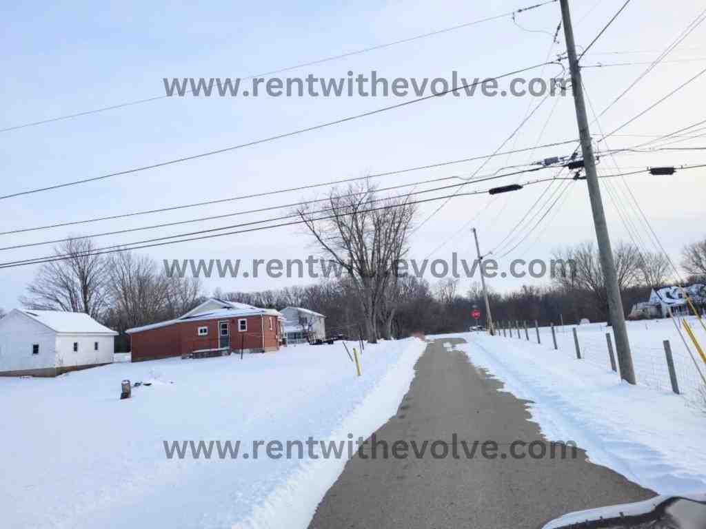 1992 W County Road 100 S - Photo 3 of 7