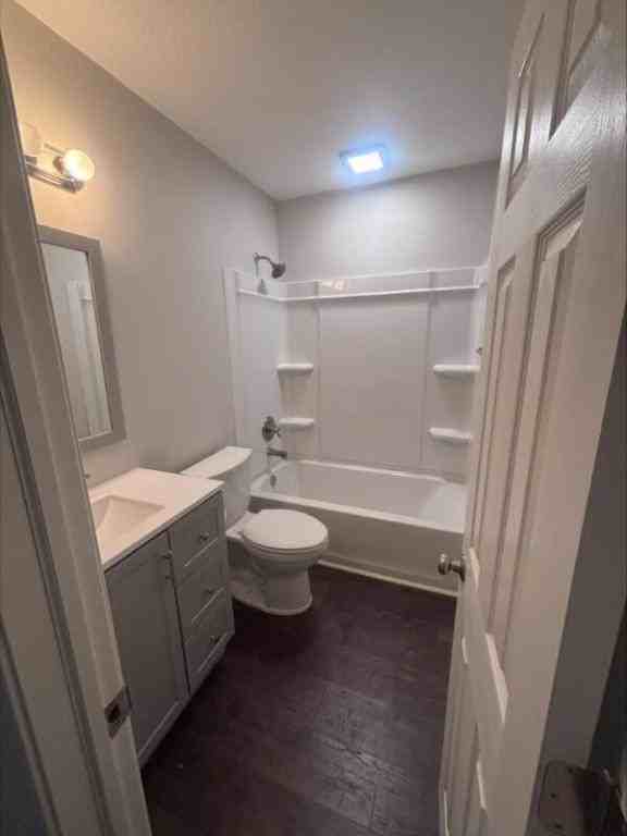 106 E College Ave - Photo 5 of 15