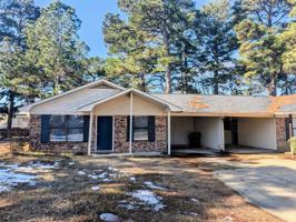 featured image of 6217 Sandlin Ave