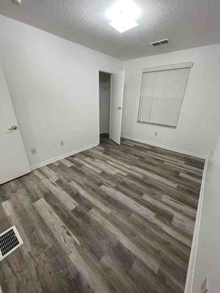 436 Washington Palm Loop #A - Photo 7 of 16