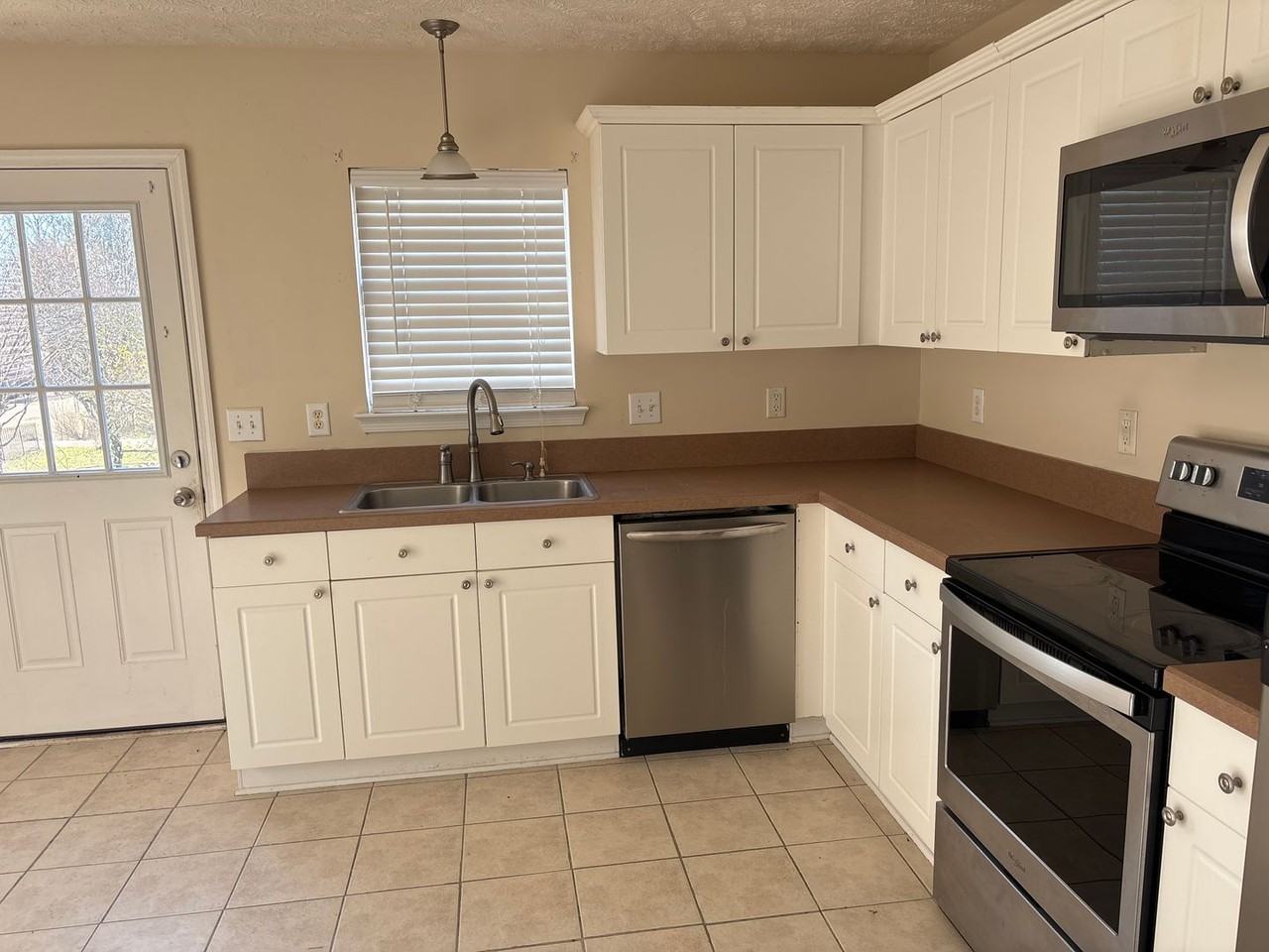 1220 Conestoga Wagon Trl - Photo 5 of 16