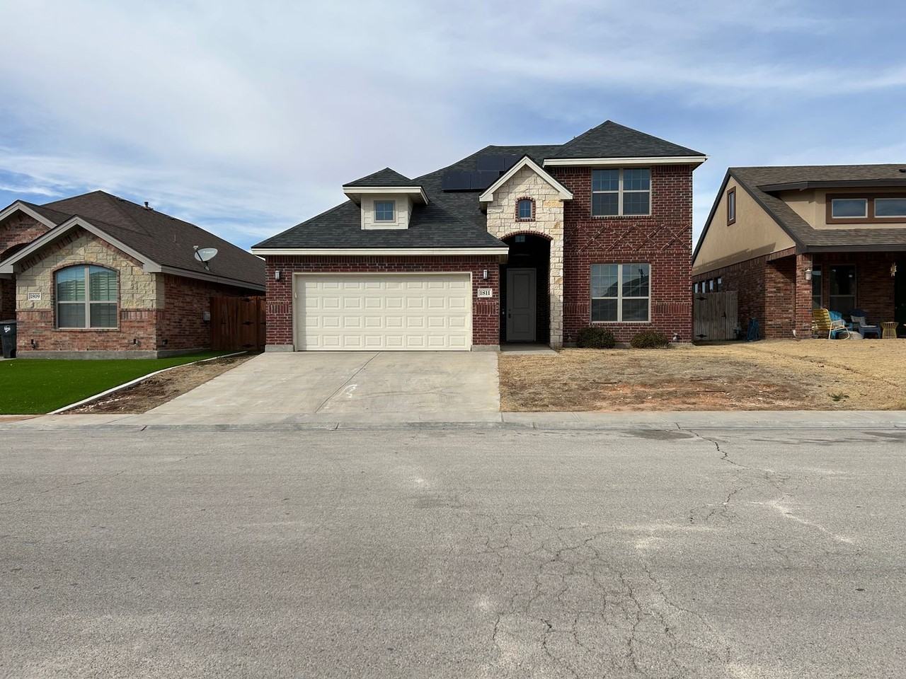 1811 Boise Dr - Photo 2 of 22