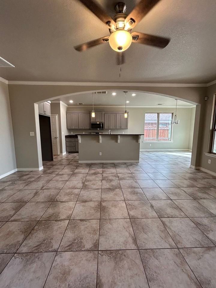 1811 Boise Dr - Photo 6 of 22