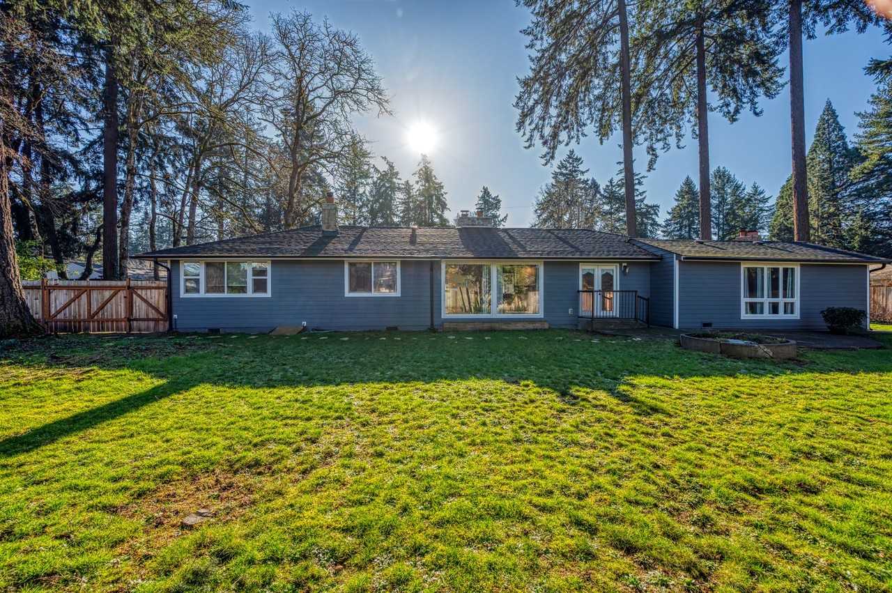 8 Rustic Ln Sw - Photo 2 of 50