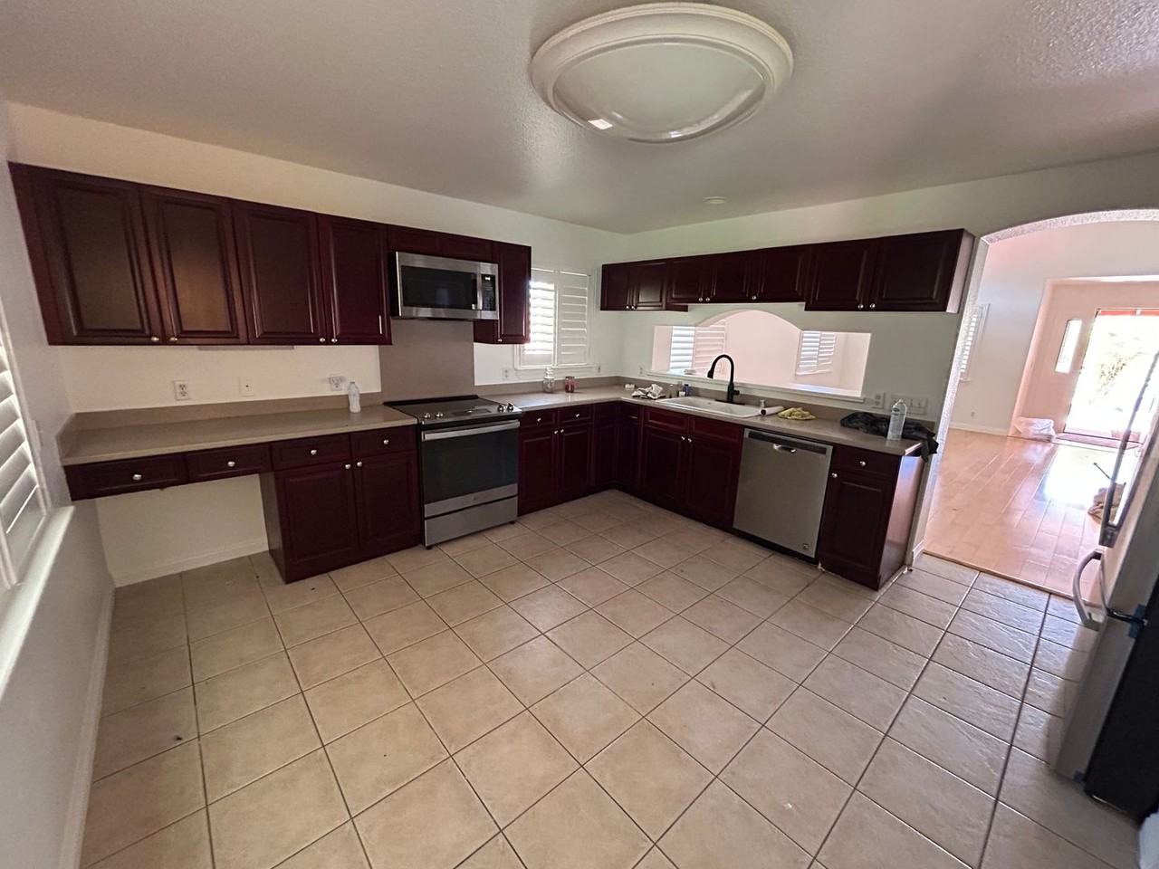 2501 Kanio St - Photo 2 of 15