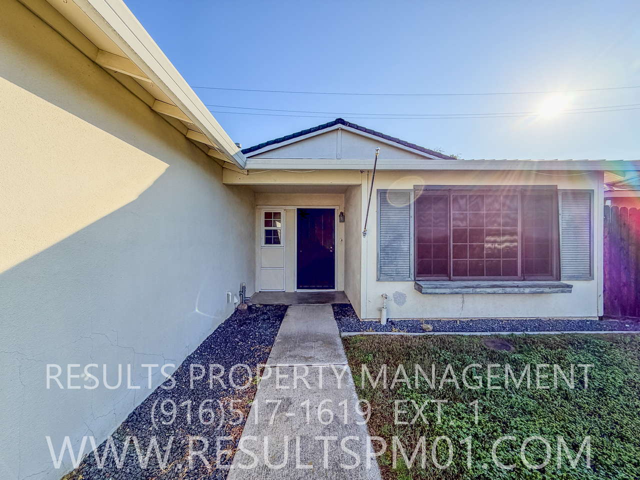 4249 Worthington Dr - Photo 4 of 27