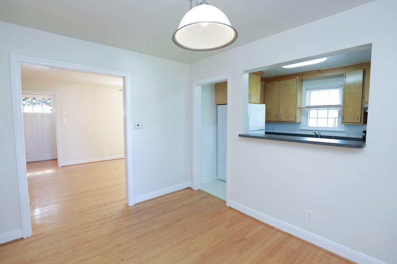 2922 Overton Rd - Photo 6 of 18