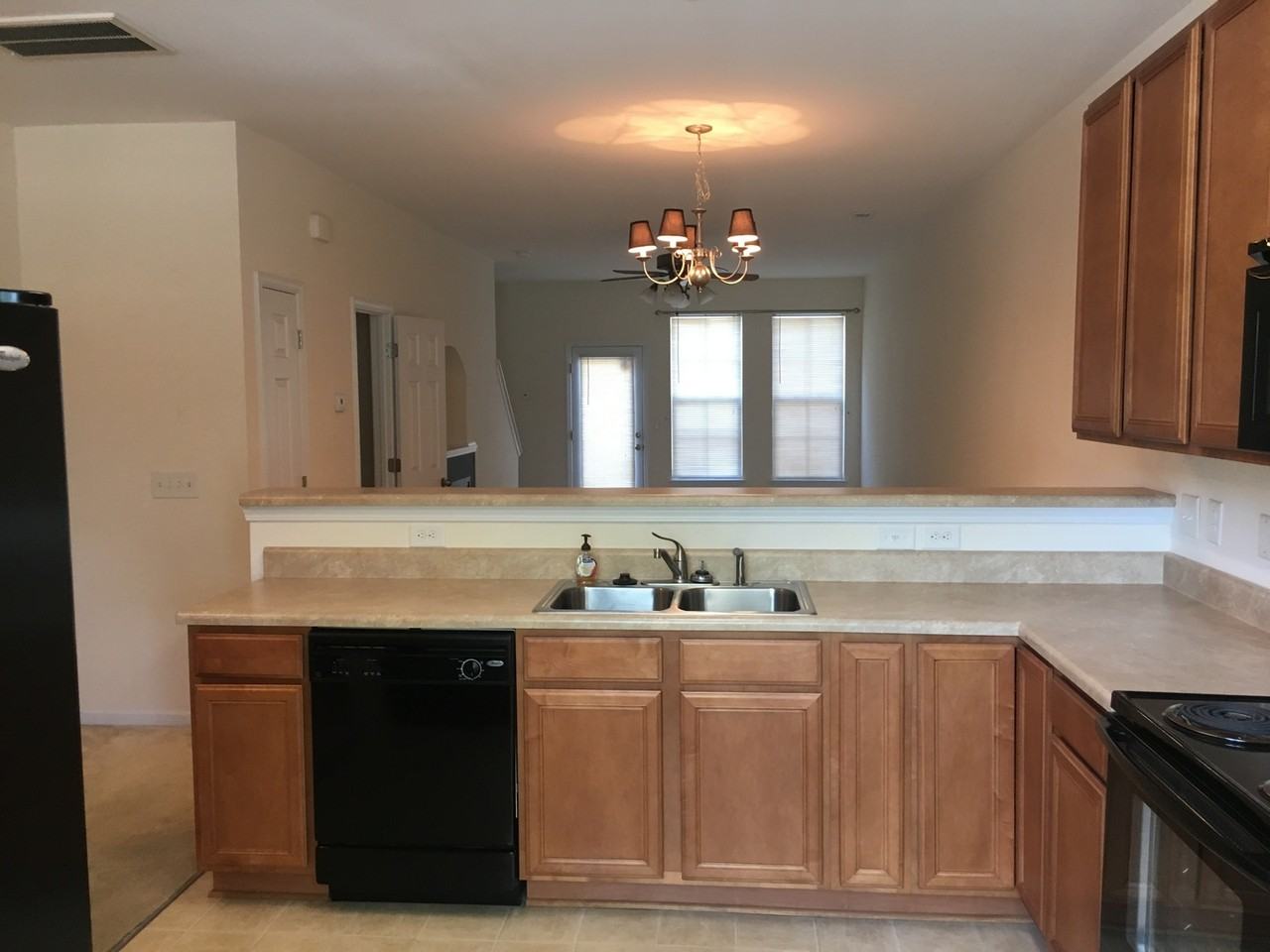 5585 Farm House Trl - Photo 4 of 14