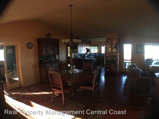 6075 Lazy Hill Rd - Photo 3 of 35
