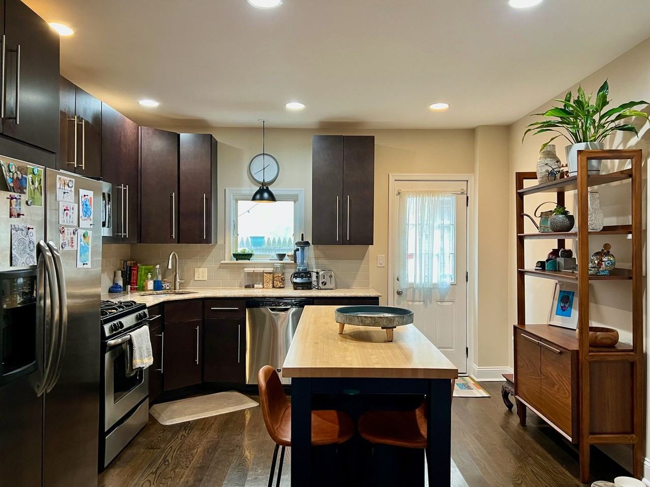 1244 S Juniper St - Photo 6 of 23