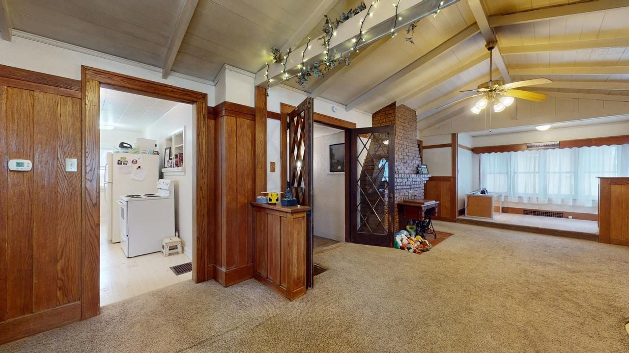 706 Hodge Ave - Photo 5 of 14